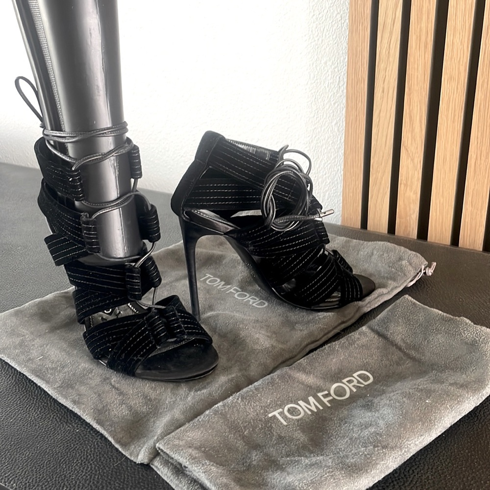 Tom Ford Velvet Gladiator Sandals
Black suede
